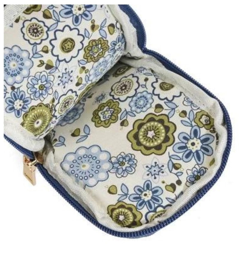 Load image into Gallery viewer, Blue Patent Quilted Pickleball Sling Bag
