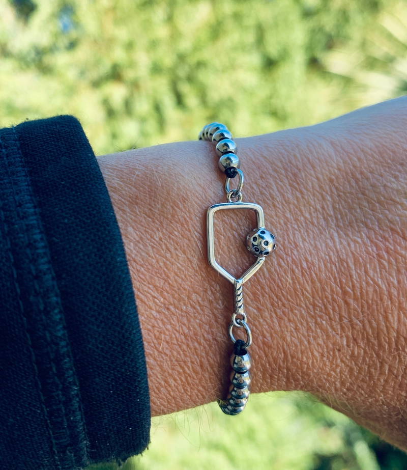 Load image into Gallery viewer, Pickleball Paddle Beaded Adjustable Bracelet