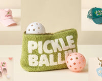 Choosing a Gift For a Pickleball Fan or Fanatic when You don’t Play